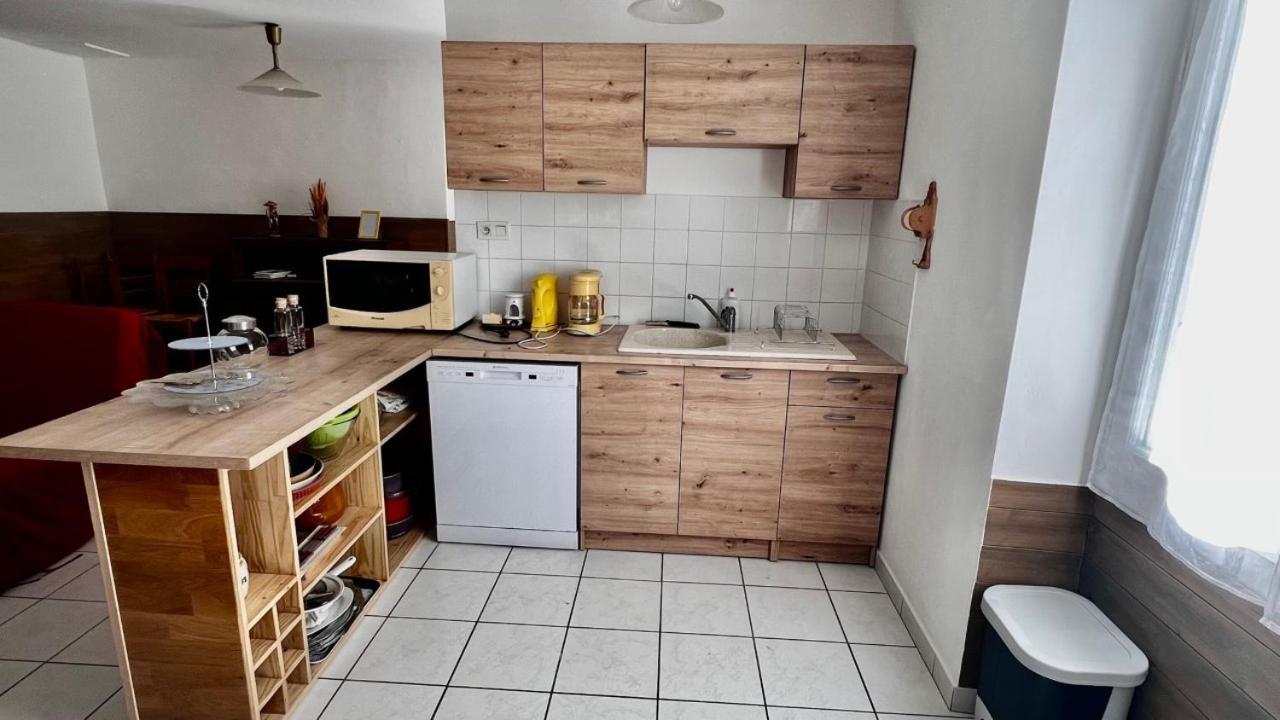 Superbe Appartement Aubessagne Exterior photo